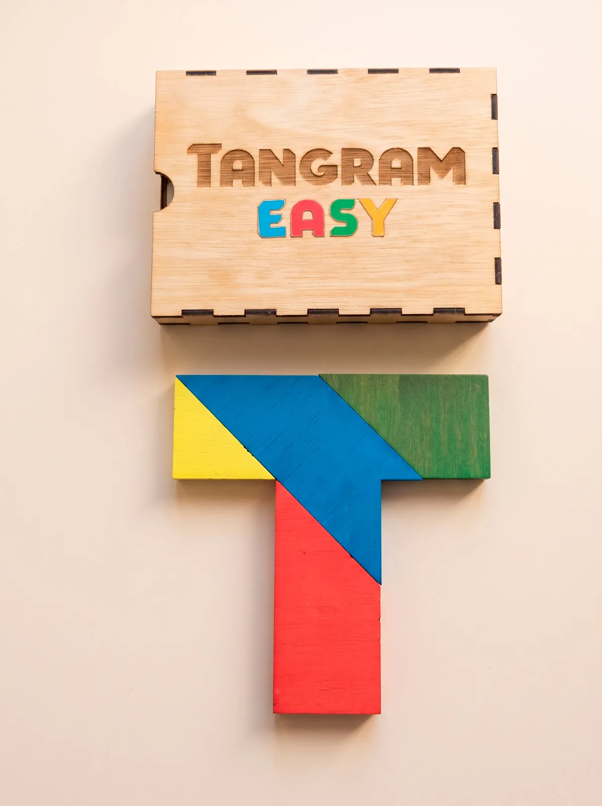 Painted Tangram Easy set: wooden box and colored T-shape puzzle